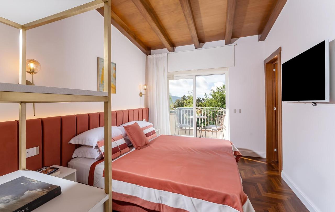 Villa Antiche Mura Relais Sorrento Bagian luar foto